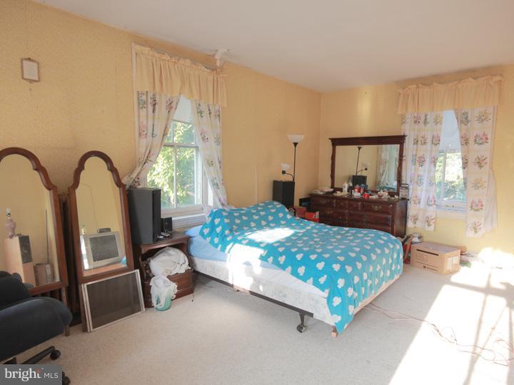 758 Woodlane Road Edgewater Park, NJ 08010 - Photo 15 of 23 Gallery Image 15
