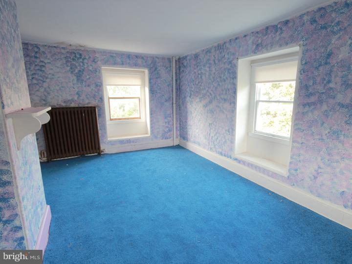 758 Woodlane Road Edgewater Park, NJ 08010 - Photo 17 of 23 Gallery Image 17