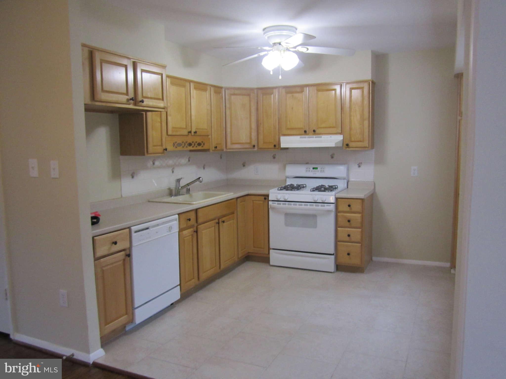 1014 Kingsbury Road Reisterstown, MD 21136 - Photo 14 of 30 Kitchen