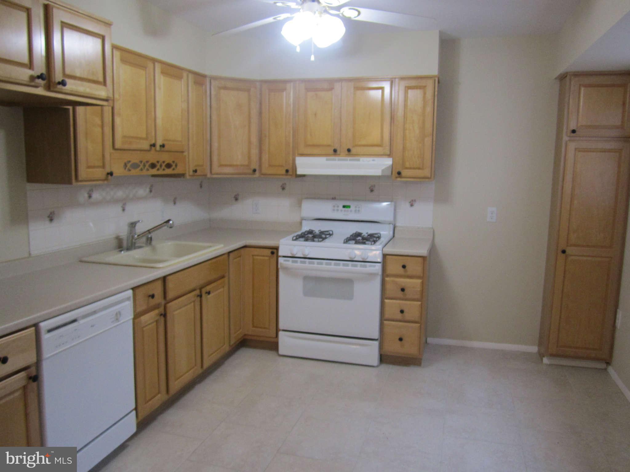 1014 Kingsbury Road Reisterstown, MD 21136 - Photo 10 of 30 Kitchen