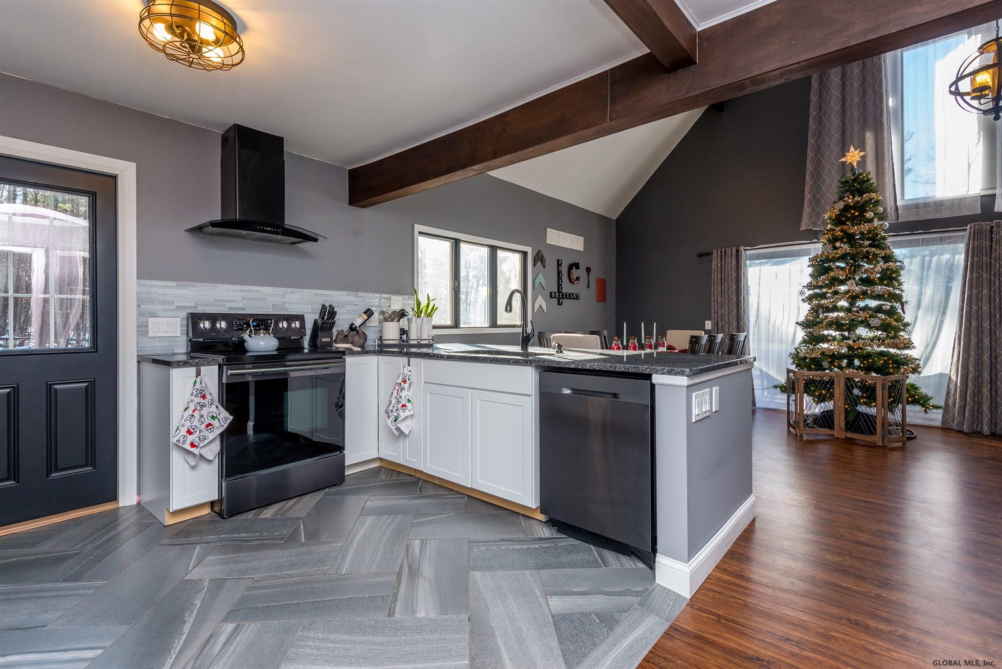 348 Snake Hill Road Poestenkill, NY 12140 - Photo 4 of 21 Photo 4