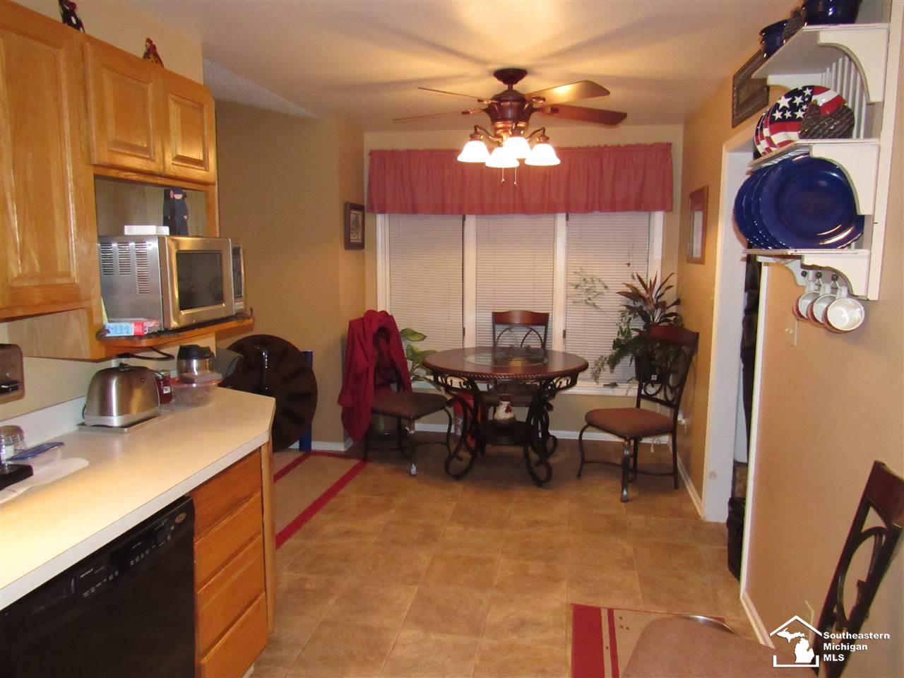 26085 Superior Road Taylor, MI 48180 - Photo 6 of 7
