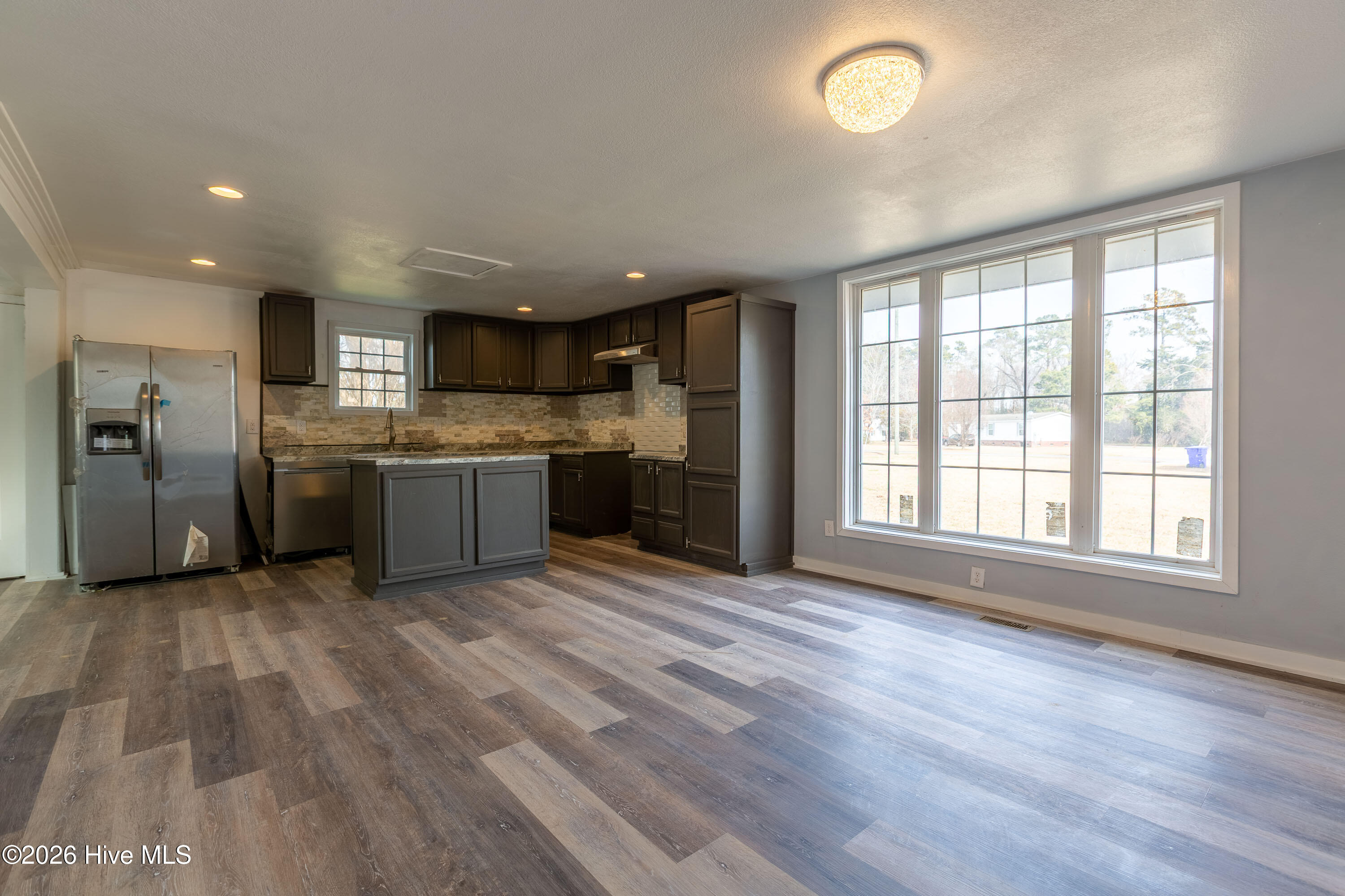 311 Main Street Winfall, NC 27944 - Photo 15 of 34 _MG_1721-HDR