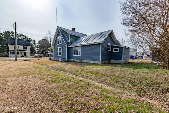 $240,000 | 311 Main Street, Winfall, NC 27944