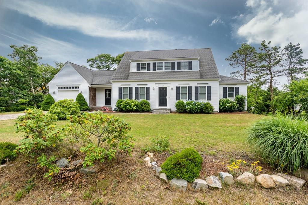 123 George Ryder Road South Chatham, MA 02633 - Photo 1 of 31 Gallery Image 1