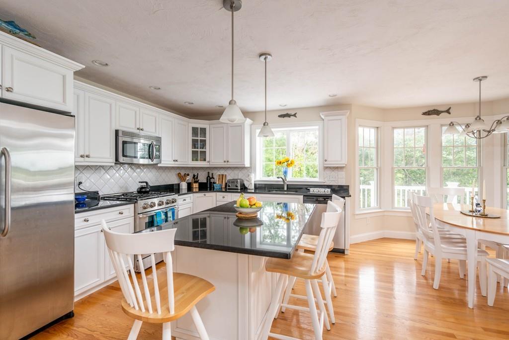 123 George Ryder Road South Chatham, MA 02633 - Photo 5 of 31 Gallery Image 5
