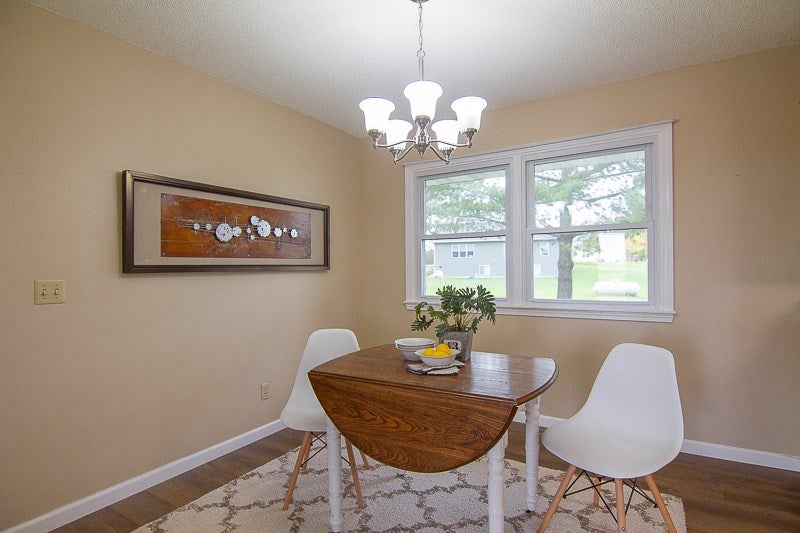 5039 Cosgrove Road Southwest Kalona, IA 52247 - Photo 9 of 27 Gallery Image 9