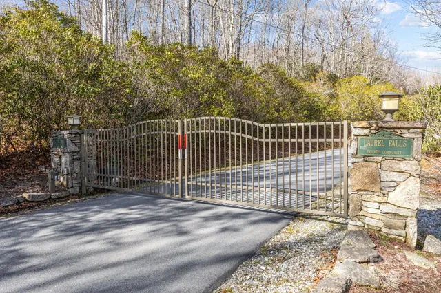 $60,000 | Lot F115 Leafy Knoll Circle, Glenville, NC 28736