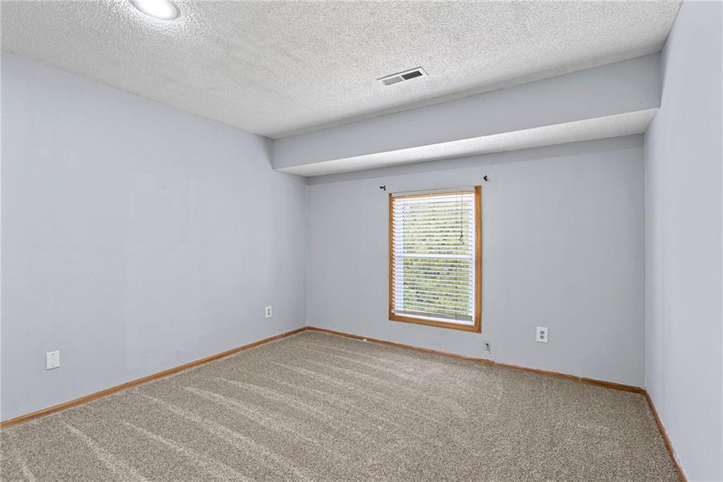 2402 Southwest Springcreek Court Blue Springs, MO 64015 - Photo 31 of 50