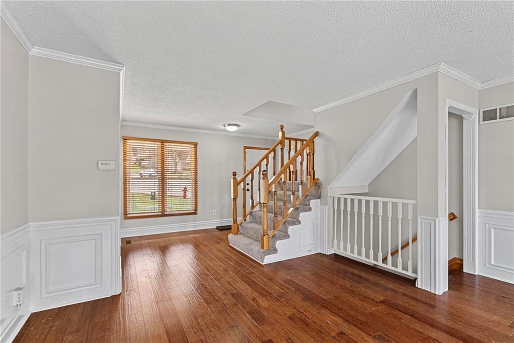 2402 Southwest Springcreek Court Blue Springs, MO 64015 - Photo 33 of 50