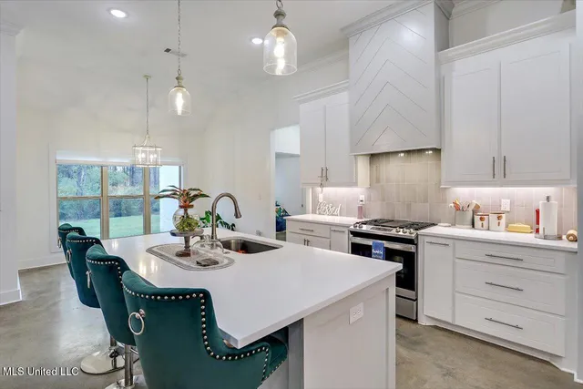 $350,000 | 119 Ashwood Lane, Mendenhall, MS 39114