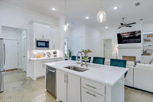 $350,000 | 119 Ashwood Lane, Mendenhall, MS 39114