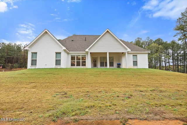 $350,000 | 119 Ashwood Lane, Mendenhall, MS 39114