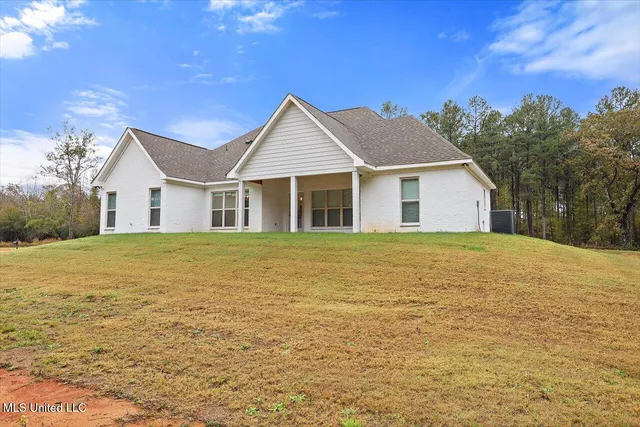 $350,000 | 119 Ashwood Lane, Mendenhall, MS 39114