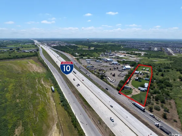 $995,000 | 12502 Interstate 10, San Antonio, TX 78109