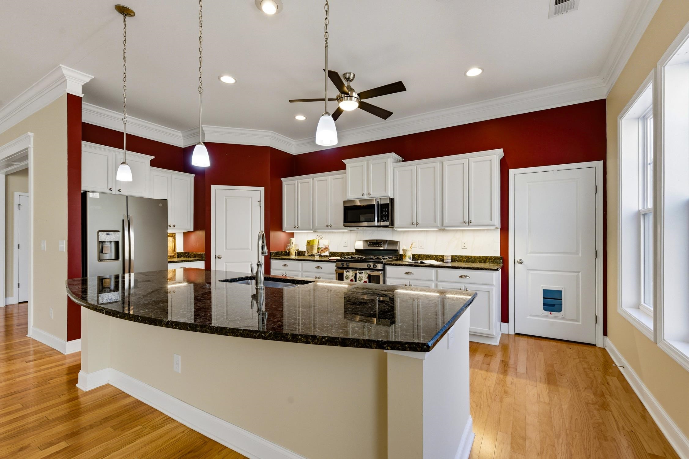 242 Hyacinth Loop Murrells Inlet, SC 29576 - Photo 11 of 44