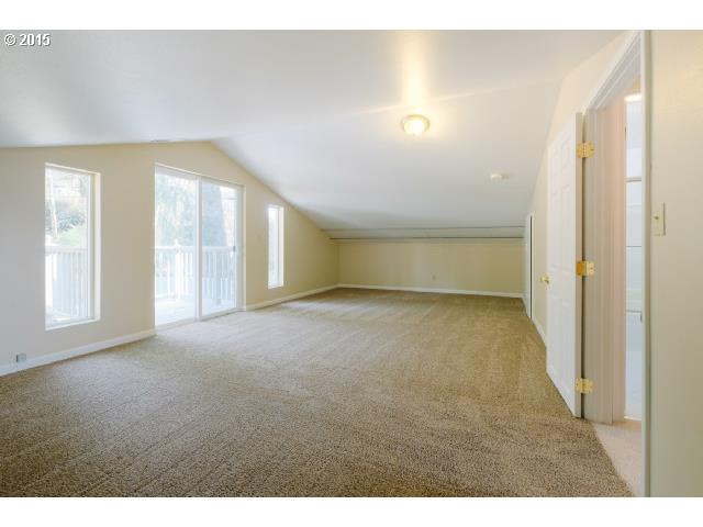 8895 Northeast Ridgecrest Court Otis, OR 97368 - Photo 12 of 16 Gallery Image 12
