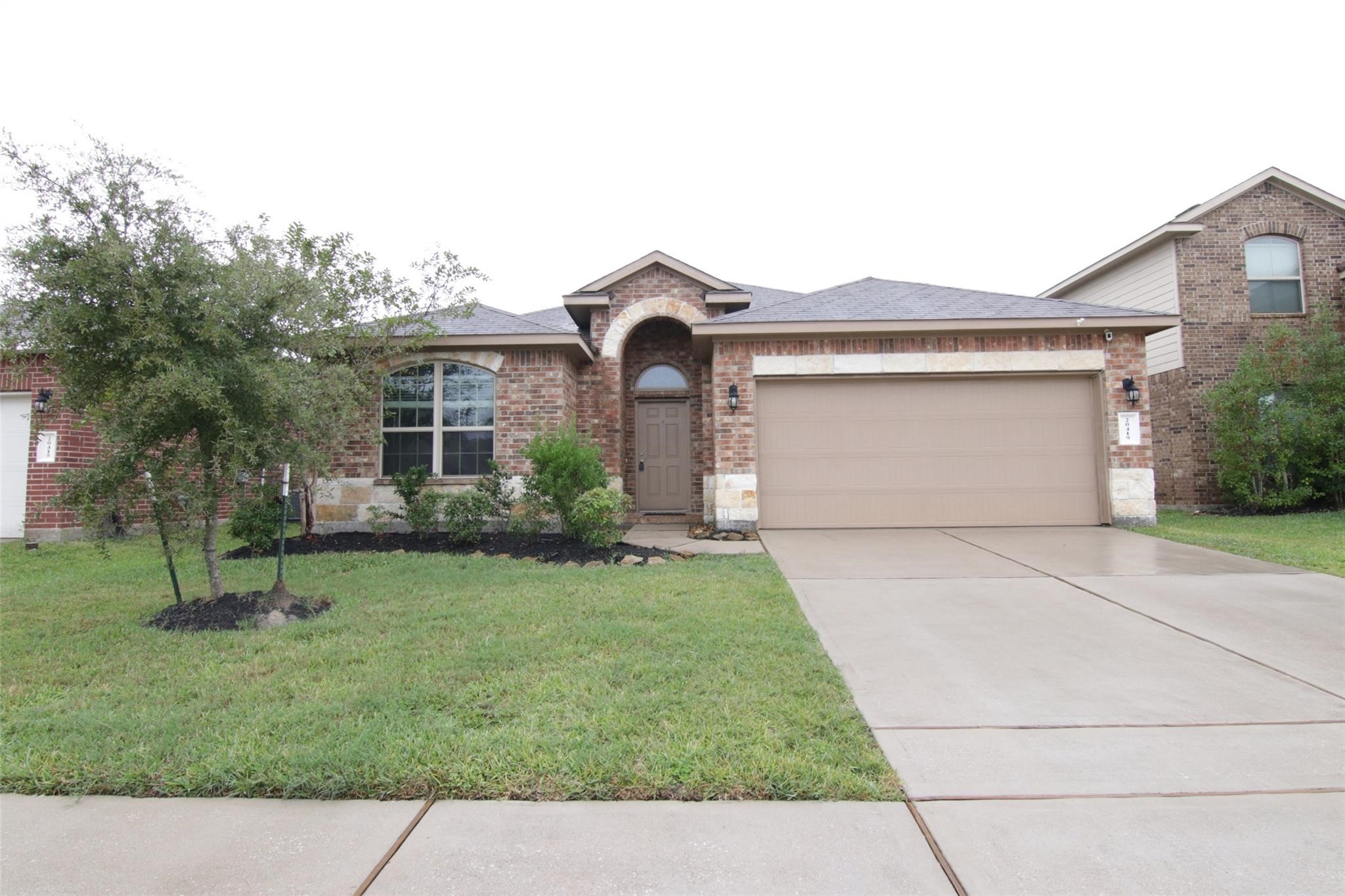20419 Newcastle Ridge Lane Katy, TX 77449 - Photo 4 of 26