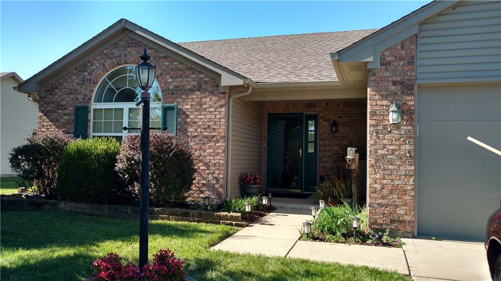 1694 Acorn Road Franklin, IN 46131 - Photo 1 of 10 Gallery Image 1
