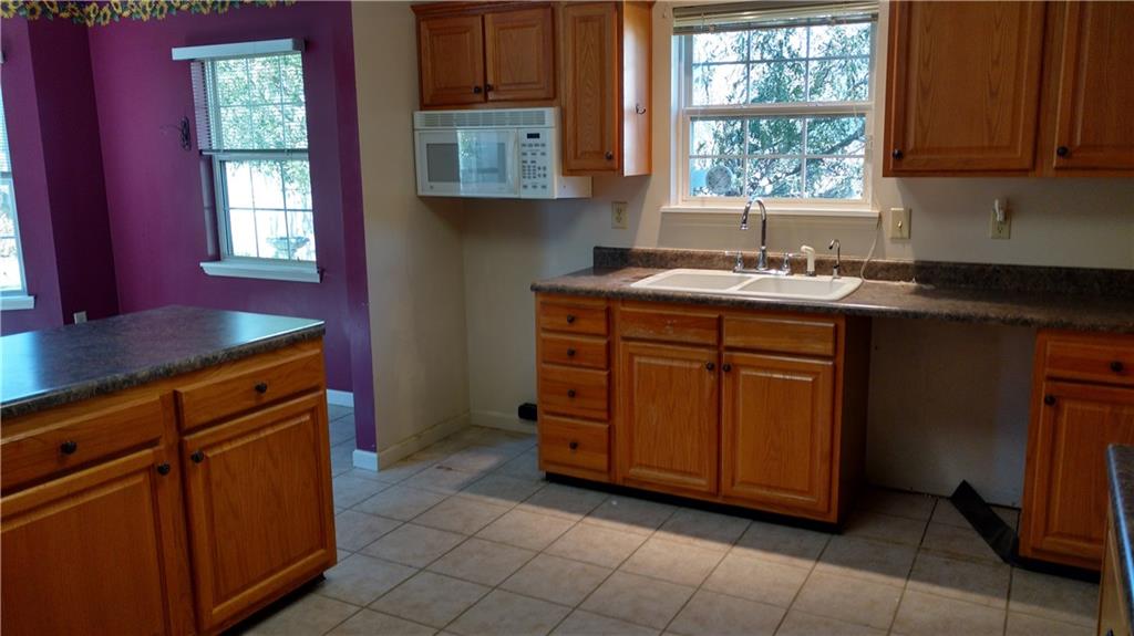 1694 Acorn Road Franklin, IN 46131 - Photo 9 of 10 Gallery Image 9