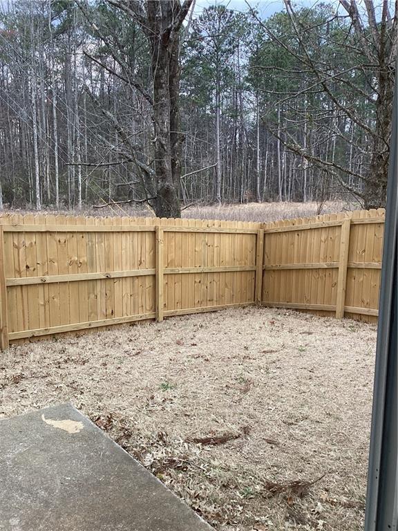 2546 Tullamore Circle Snellville, GA 30039 - Photo 31 of 35 a backyard of a house