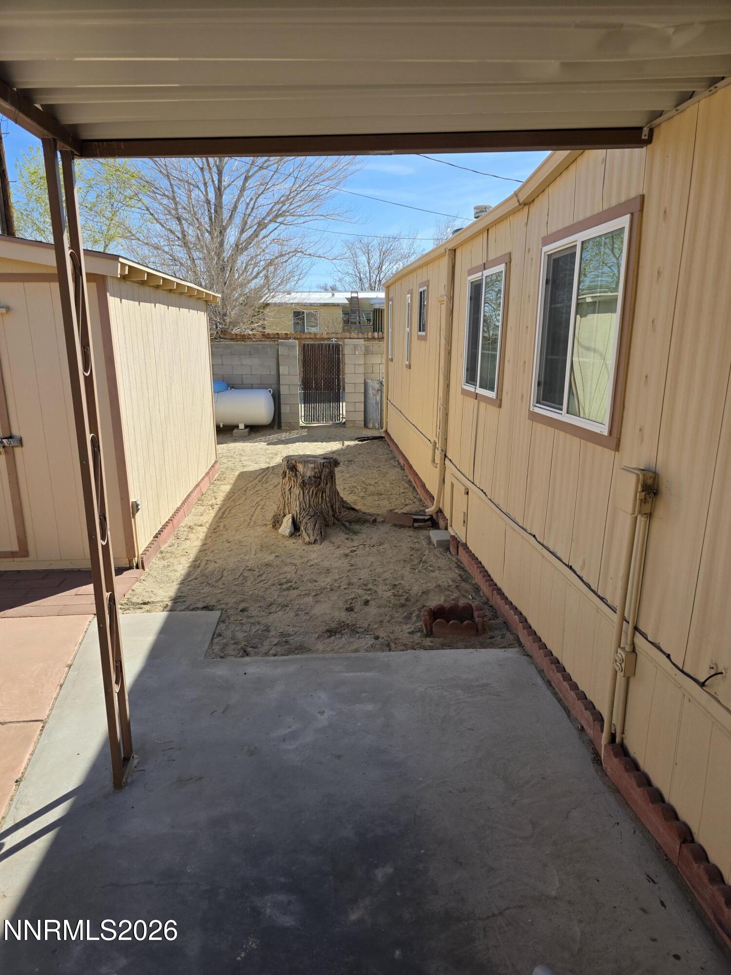 144 M Street Hawthorne, NV 89415 - Photo 7 of 29 23205