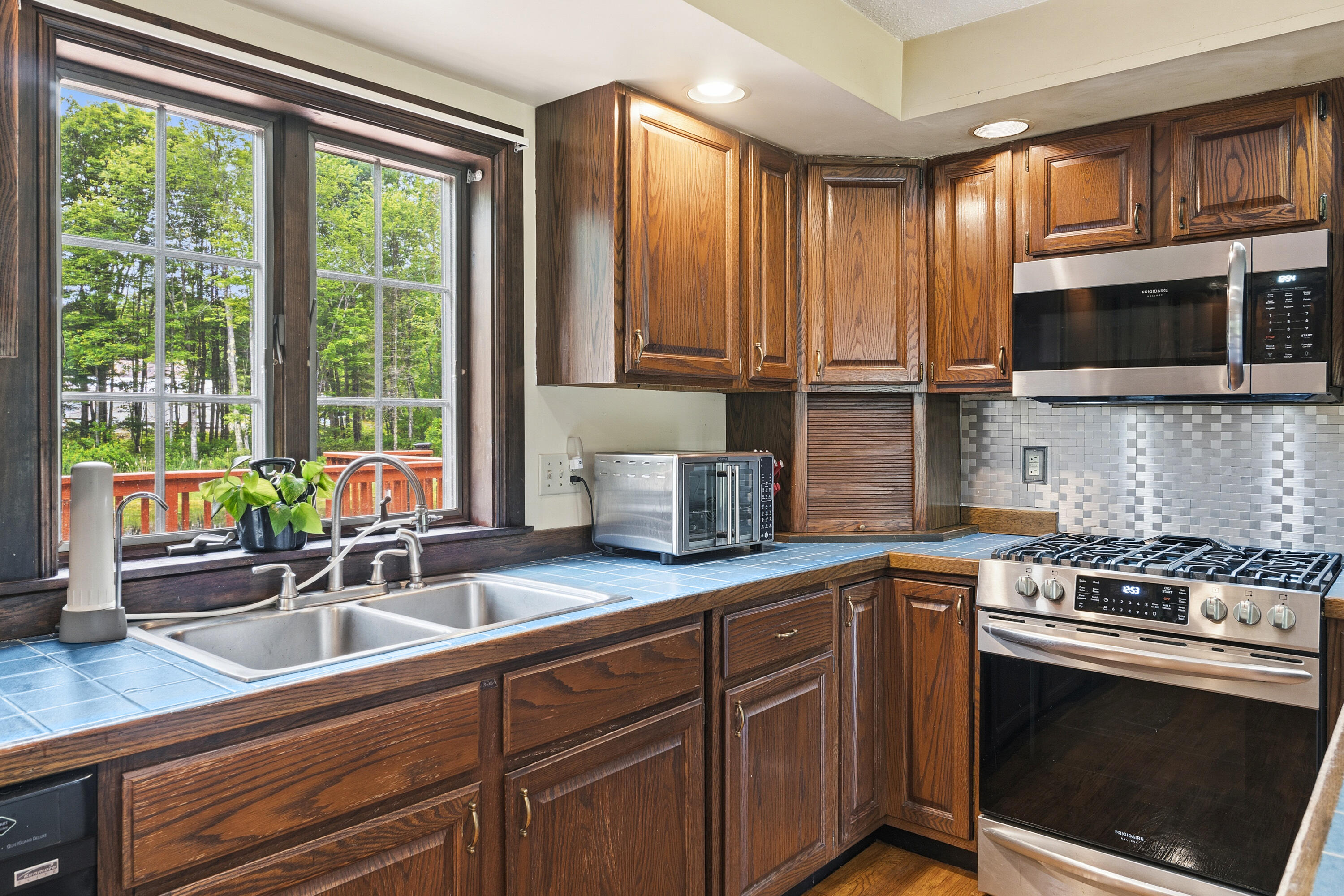 320 Lowell Town Road Wiscasset, ME 04578 - Photo 6 of 89 320 Lowelltown Rd_114