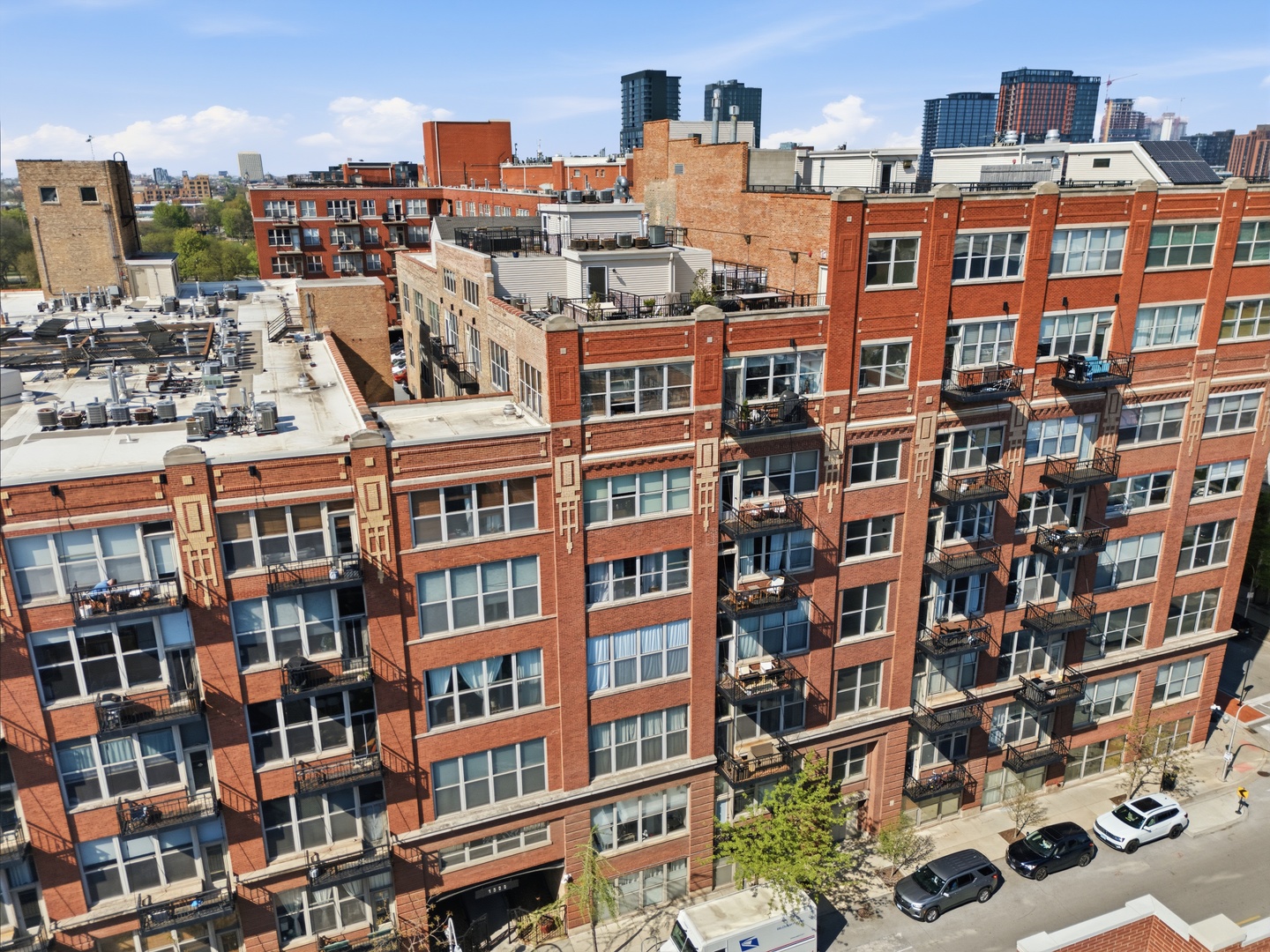 1500 West Monroe Street, Unit 727 Chicago, IL 60607 - Photo 32 of 36