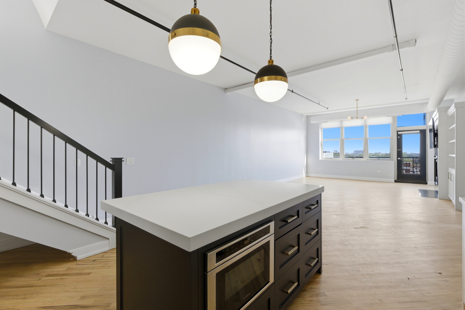 1500 West Monroe Street, Unit 727 Chicago, IL 60607 - Photo 4 of 36
