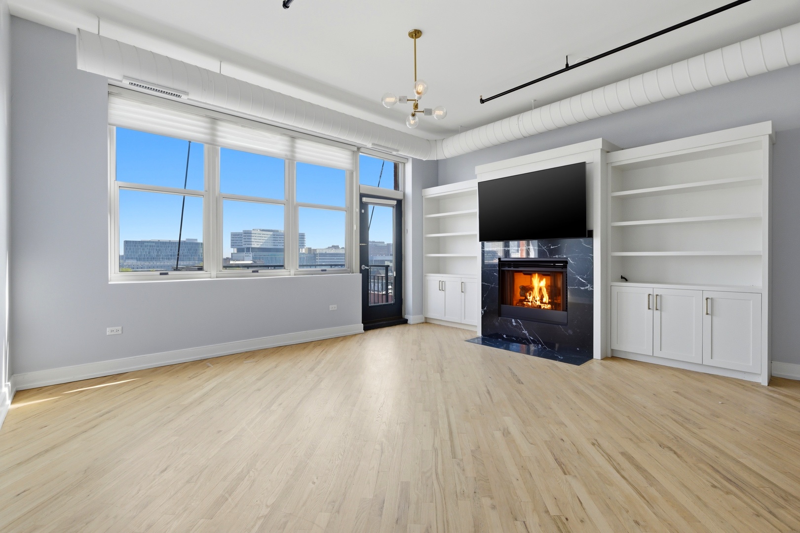 1500 West Monroe Street, Unit 727 Chicago, IL 60607 - Photo 9 of 36