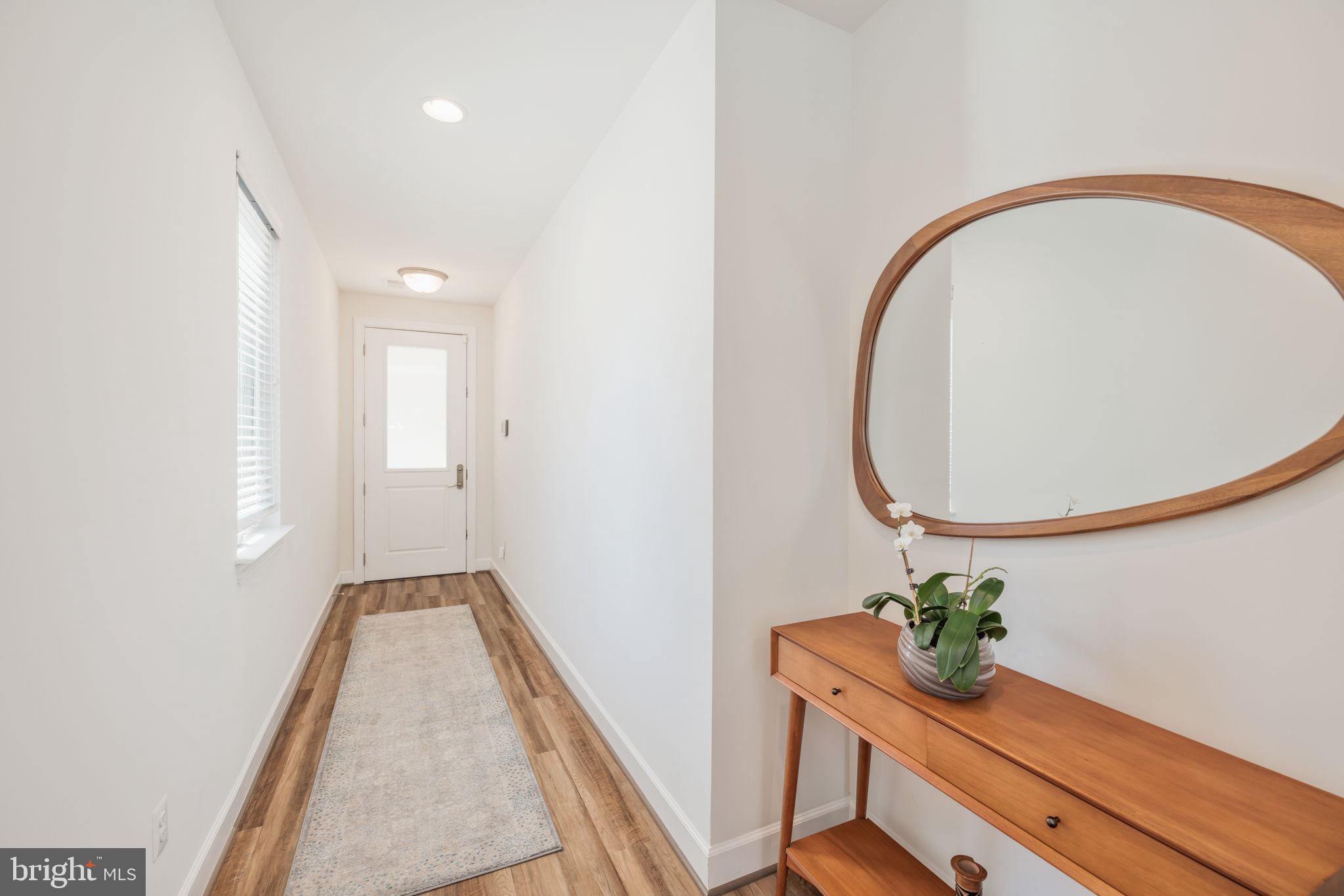 620 Angelfish Way Woodbridge, VA 22191 - Photo 2 of 44