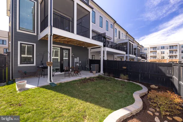 $839,950 | 620 Angelfish Way, Woodbridge, VA 22191