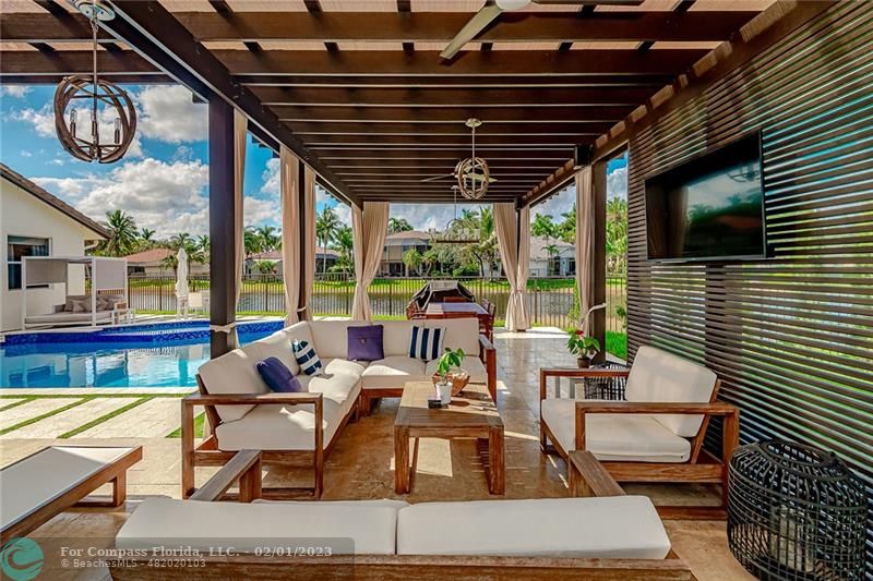 Weston Hills Weston, FL 33327 - Photo 9 of 34