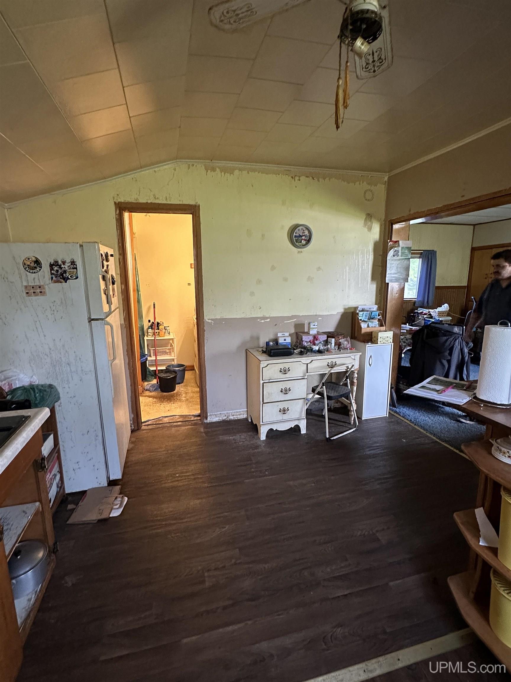 138 High Excelsior Street Ishpeming, MI 49849 - Photo 17 of 27 Gallery Image 17