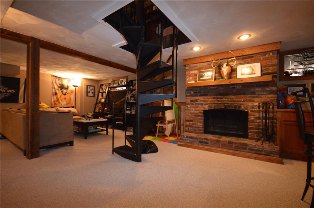 2733 Beaver Grade Road Coraopolis, PA 15108 - Photo 14 of 24 Gallery Image 14
