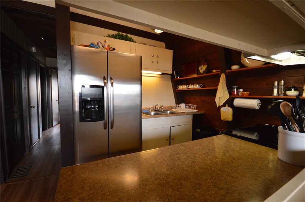 2733 Beaver Grade Road Coraopolis, PA 15108 - Photo 5 of 24 Gallery Image 5
