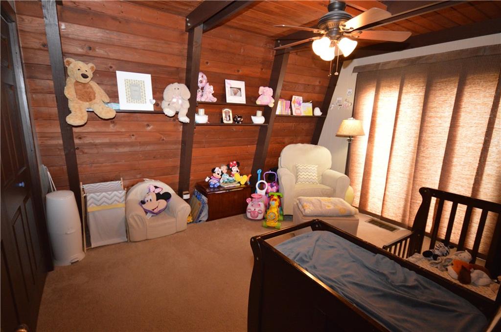 2733 Beaver Grade Road Coraopolis, PA 15108 - Photo 8 of 24 1st floor bedroom 1