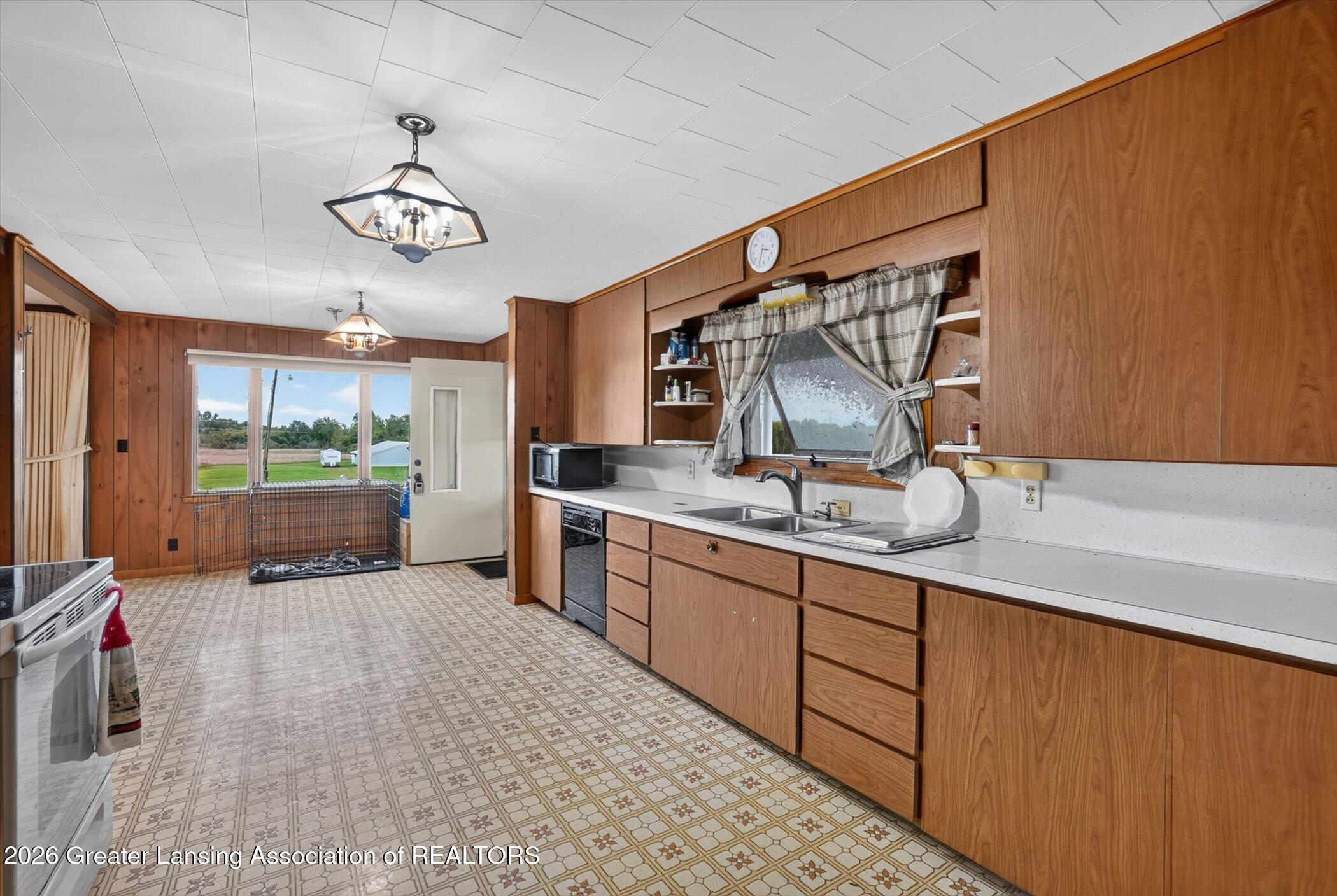7209 East Condensery Road Carson City, MI 48811 - Photo 16 of 53 17-7209-Condensery-Rd-Sheridan-MI-48884-