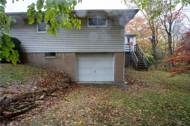 $145,000 | 194 Woodridge Drive, Beaver, PA 15009