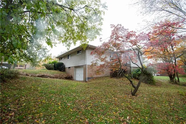 $145,000 | 194 Woodridge Drive, Beaver, PA 15009