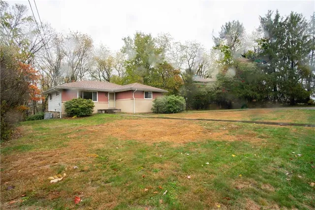 $145,000 | 194 Woodridge Drive, Beaver, PA 15009