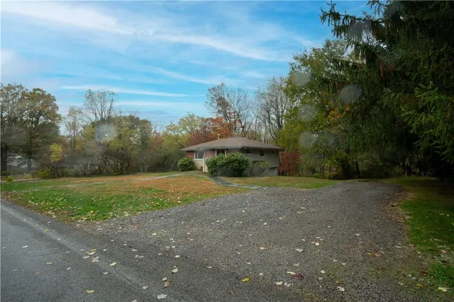 $145,000 | 194 Woodridge Drive, Beaver, PA 15009