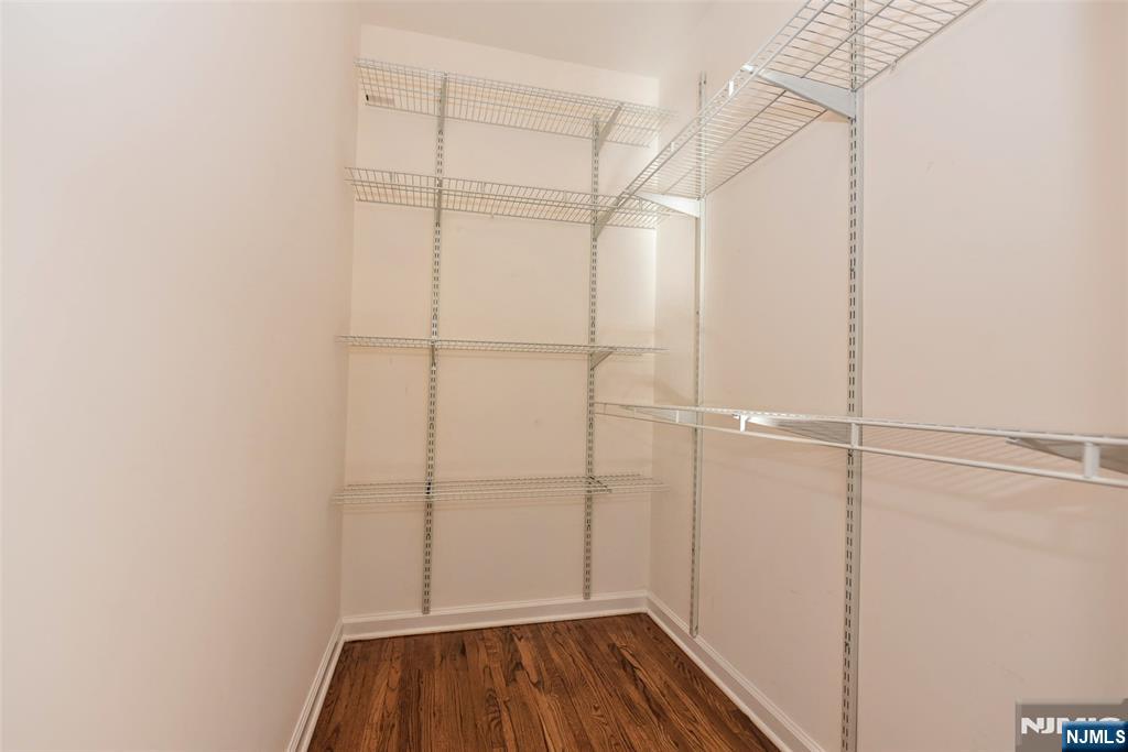 5 Hanson Place Wayne, NJ 07470 - Photo 27 of 38