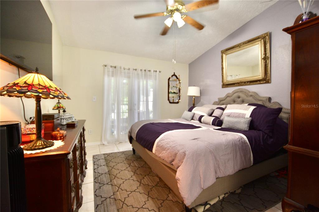 1762 Castle Rock Road Tampa, FL 33612 - Photo 19 of 52 Gallery Image 19