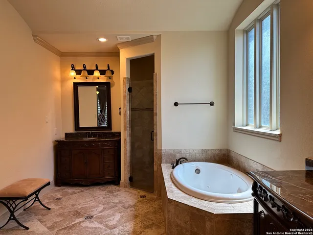 $699,000 | 27619 Nichols Pass, Boerne, TX 78015