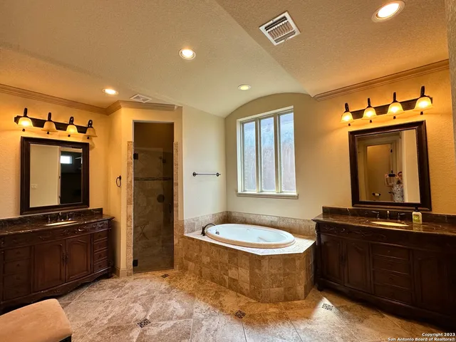 $699,000 | 27619 Nichols Pass, Boerne, TX 78015