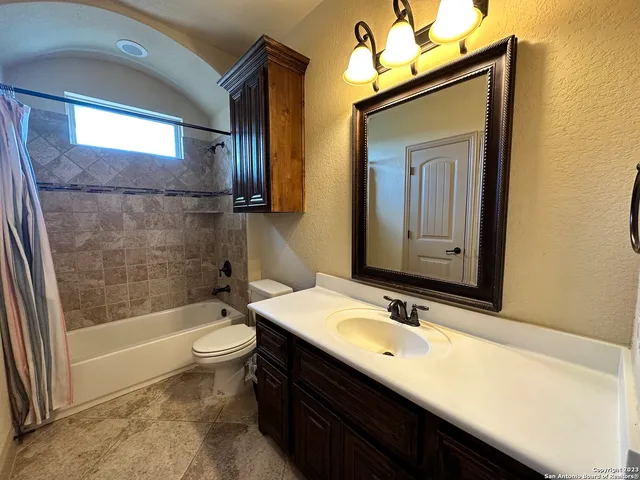 $699,000 | 27619 Nichols Pass, Boerne, TX 78015