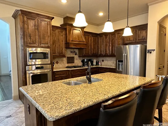 $699,000 | 27619 Nichols Pass, Boerne, TX 78015