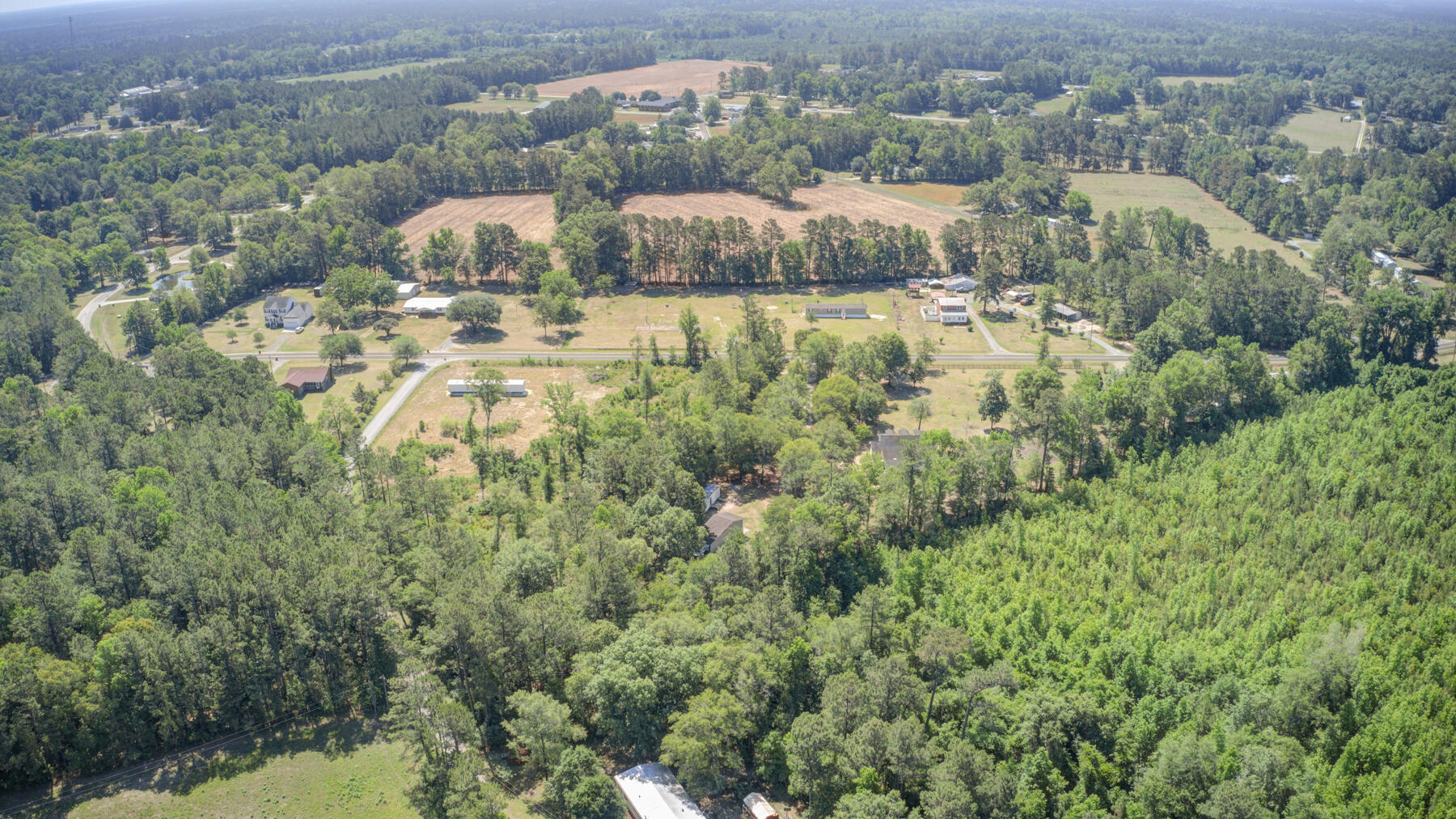 1105 Walter Road Bonneau, SC 29431 - Photo 9 of 15 1105 Walters Rd, Bonneau SC (9)