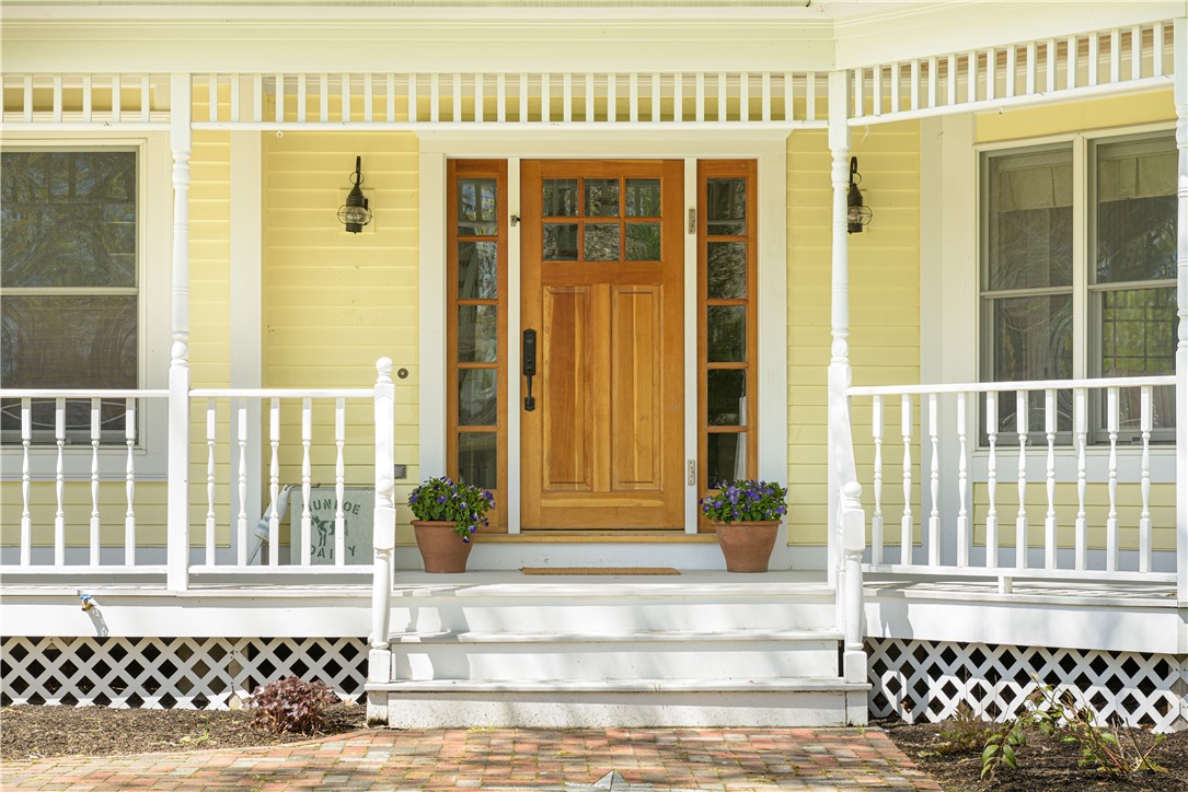 6 River Oak Road Barrington, RI 02806 - Photo 3 of 30